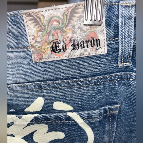 Ed Hardy Low Waist & Baggy Painted Jeans Size 26 Women’s denim - Picture 7 of 8